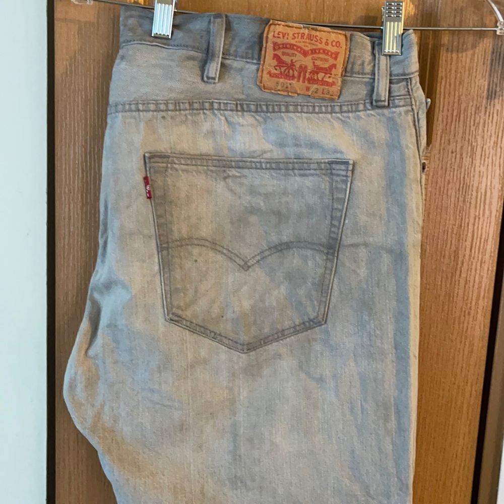 Levi’s grey denim jeans 42/32